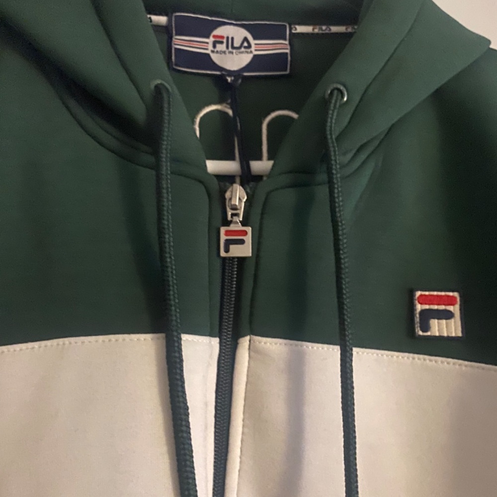 Fila - Picture 5 of 9